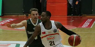 Banvit son 8’de!