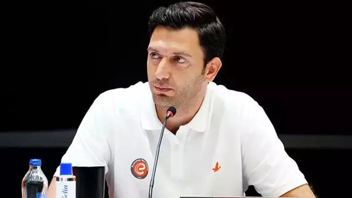 Eczacıbaşı'nda Ferhat Akbaş dönemi sona erdi!