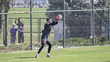 Kaleci yuvası
