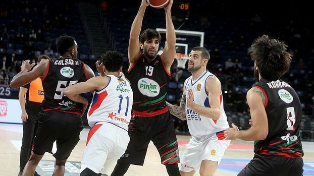 Efes çıkış peşinde