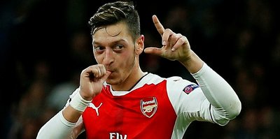 Mesut'un tweet'i gündem oldu!