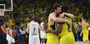 Fenerbahçe potada bir kez daha tarih yazdı