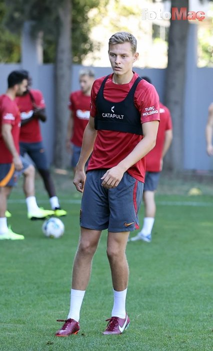 Mathias Ross Galatasaray'a transfer olduğu anı anlattı! "Hemen eşyalarını topla"
