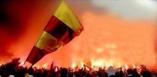 UltrAslan beste yaptı