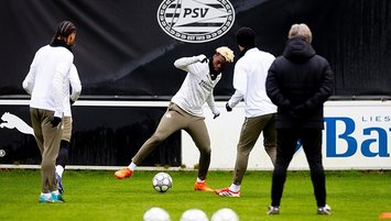 Konya'ya PSV'den stoper