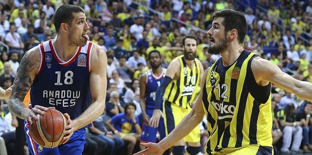 Efes öne geçti