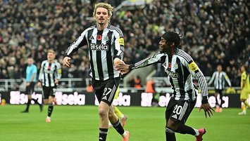 Newcastle evinde Tottenham'ı eledi!