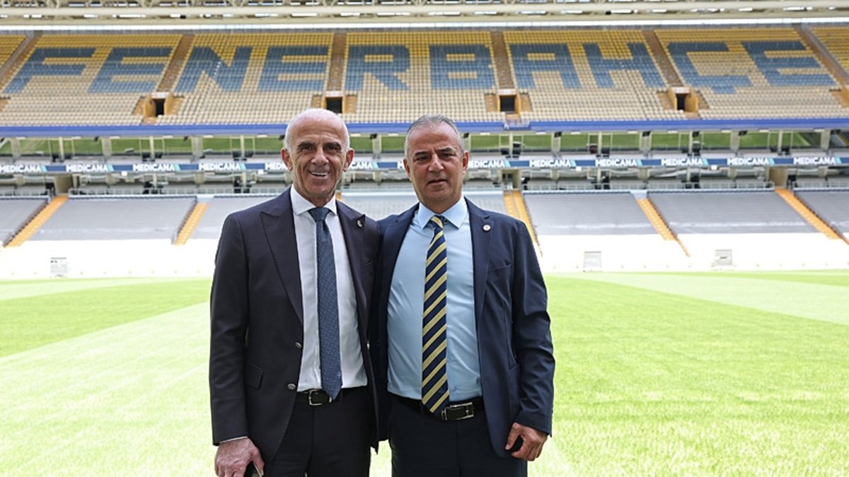 Galatasaray'ın listesindeki futbolcu için Fenerbahçe de devrede!