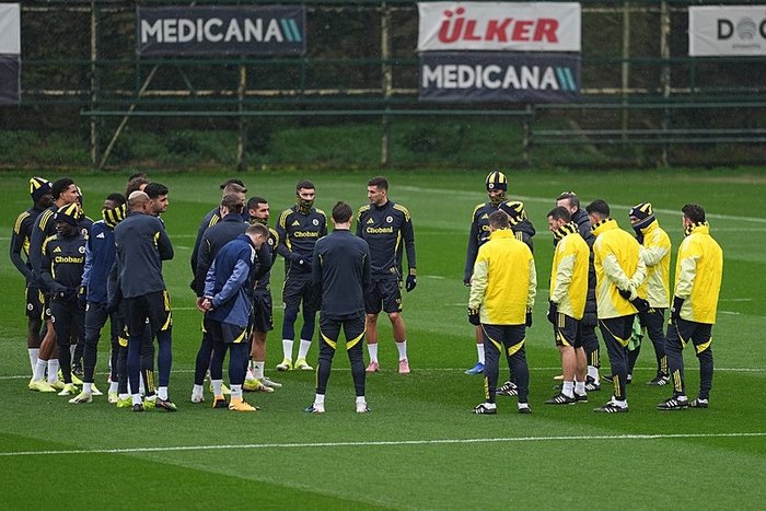 fenerbahce-nottingham-forest-maci-izle-ne-zaman-saat-kacta-hangi-kanalda-1771476322471.jpeg Fenerbahçe-Nottingham Forest maçı yayın bilgileri!