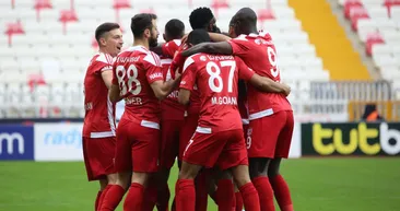 Sivasspor - Kasımpaşa maçından kareler!