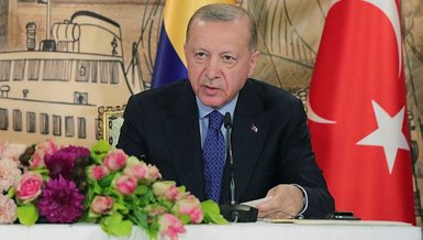 Başkan Recep Tayyip Erdoğan'dan Dünya Şampiyonu milli boksörlere tebrik telefonu