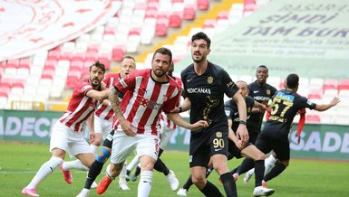 Sivasspor - Yeni Malatyaspor: 1-0 (MAÇ SONUCU - ÖZET)