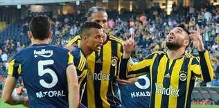 Vitesi birden dörde taktı