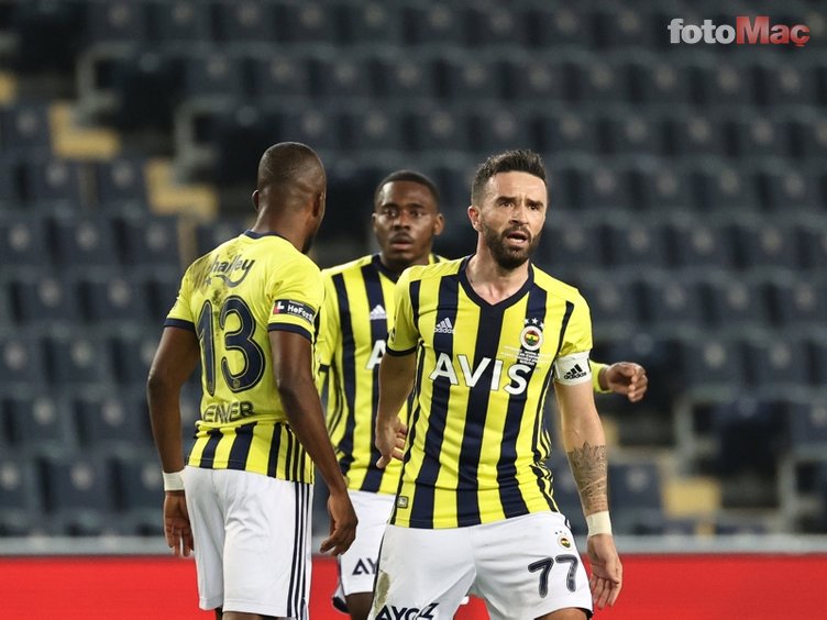 Son dakika spor haberi: Fenerbahçe'de flaş Gökhan Gönül kararı! Beşiktaş maçında...