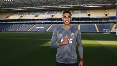 SON DAKİKA - Transfer tamamlandı! Fenerbahçe İrfan Can Eğribayat'ın lisansını çıkardı