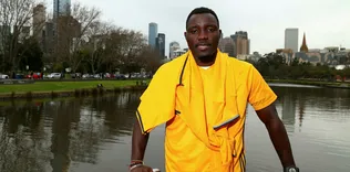 Taraftar Asamoah’ın uçağını bekliyor