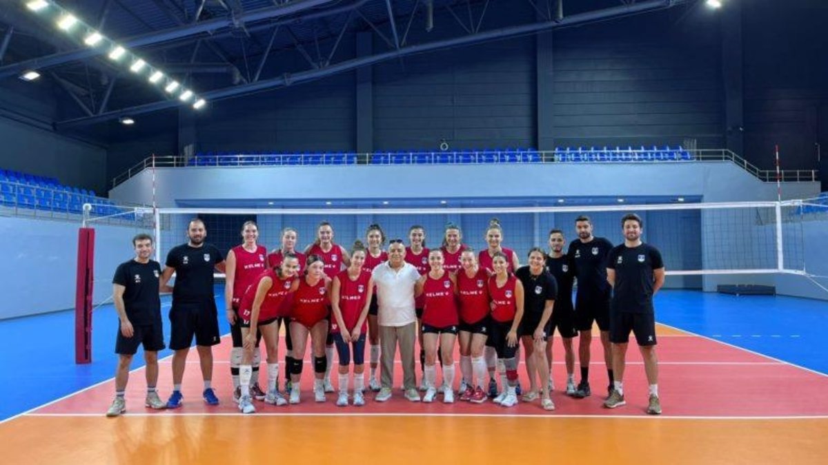 Kadın voleyboluna destek