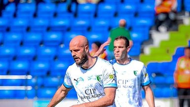 Ajeti'ye Ada'dan talip