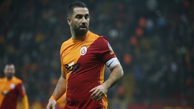 GALATASARAY HABERLERİ - Fatih Terim eski ekibi ve Arda Turan'la yemekte buluştu