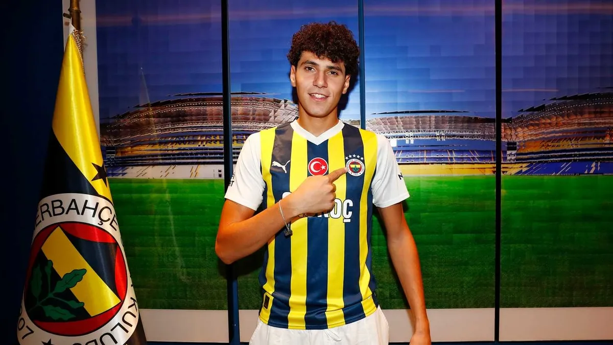 Fenerbahçe'de Omar Fayed'in transfer resmen açıklandı!