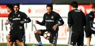 Caner Erkin takımdan ayrı çalıştı