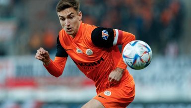 Genç Pienko Fener’e doğru