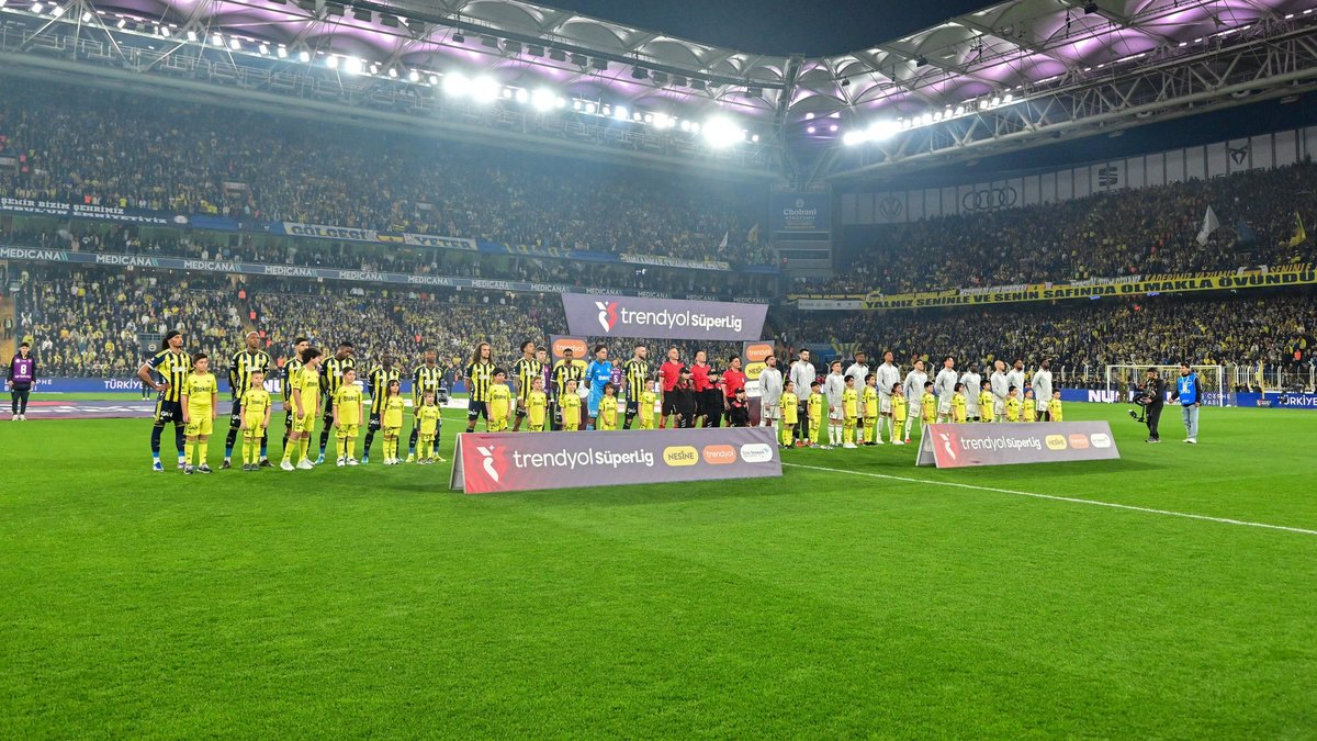 Spor yazarları Fenerbahçe-Beşiktaş maçını değerlendirdi