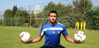 Altaylı Ulaş’a Göztepe kancası