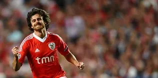 Aimar futbola dönüyor