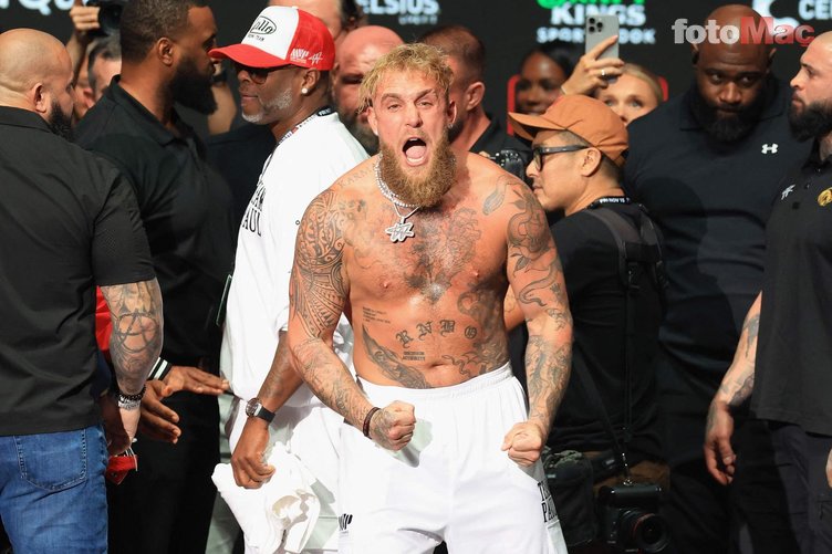 Mike Tyson'dan Jake Paul'a maç başlamadan tokat! Ortalık karıştı...