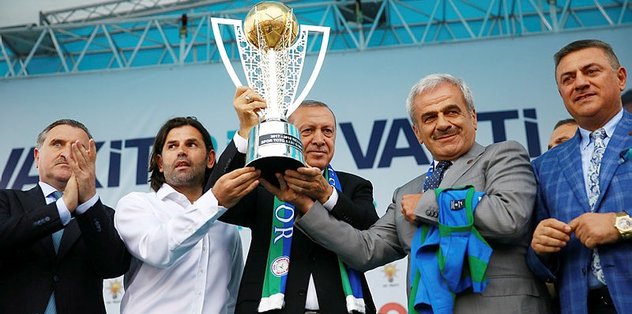 Çaykur Rizespor'da kupa Cumhurbaşkanı’na