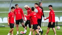 A Milli Takım sahaya iniyor