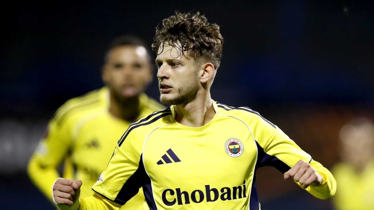 Fenerbahçe'den Şok Transfer Kararı: Szymanski ile Vedalaşıyorlar mı?