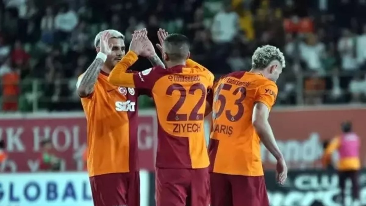 Aslan'a hücum! Yıldız isimlere teklif yağıyor