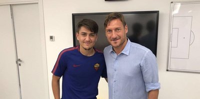 Cengiz Ünder Totti ile buluştu