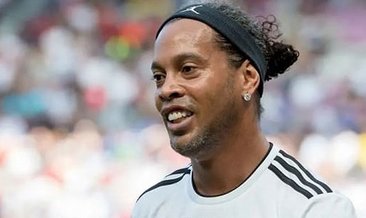 Ronaldinho 39 yaşında jubile maçına çıkıyor! İşte maç tarihi...