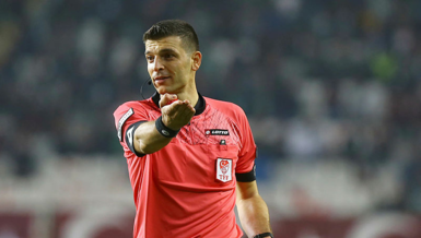 Çaykur Rizespor ile Galatasaray’ın mücadelesi nefesleri ...