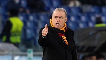 Golden Foot’a davet edildi