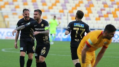 Son dakika spor haberi: Yeni Malatyasporlu Adem Büyük gol sayısını 14’e çıkardı