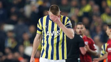 Yıldız futbolcu Fenerbahçe'ye geri dönüyor!