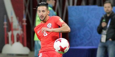 Fenerbahce to sign Chilean right-back Isla
