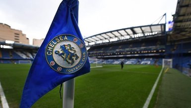 Chelsea Brezilyalı futbolcu Thiago Silva'nın sözleşmesini bir yıl uzattı