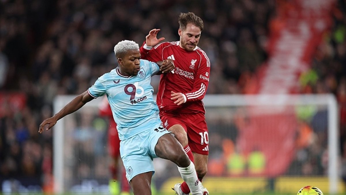 Liverpool'a Burnley çelmesi