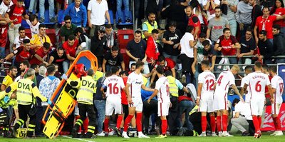 Eibar-Sevilla maçında tribün çöktü! 14 yaralı...