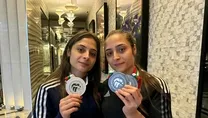 İkizler şov!