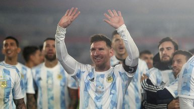 lionel messi pele yi gecti fotomac