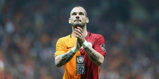Sneijder kadrodan çıkarıldı