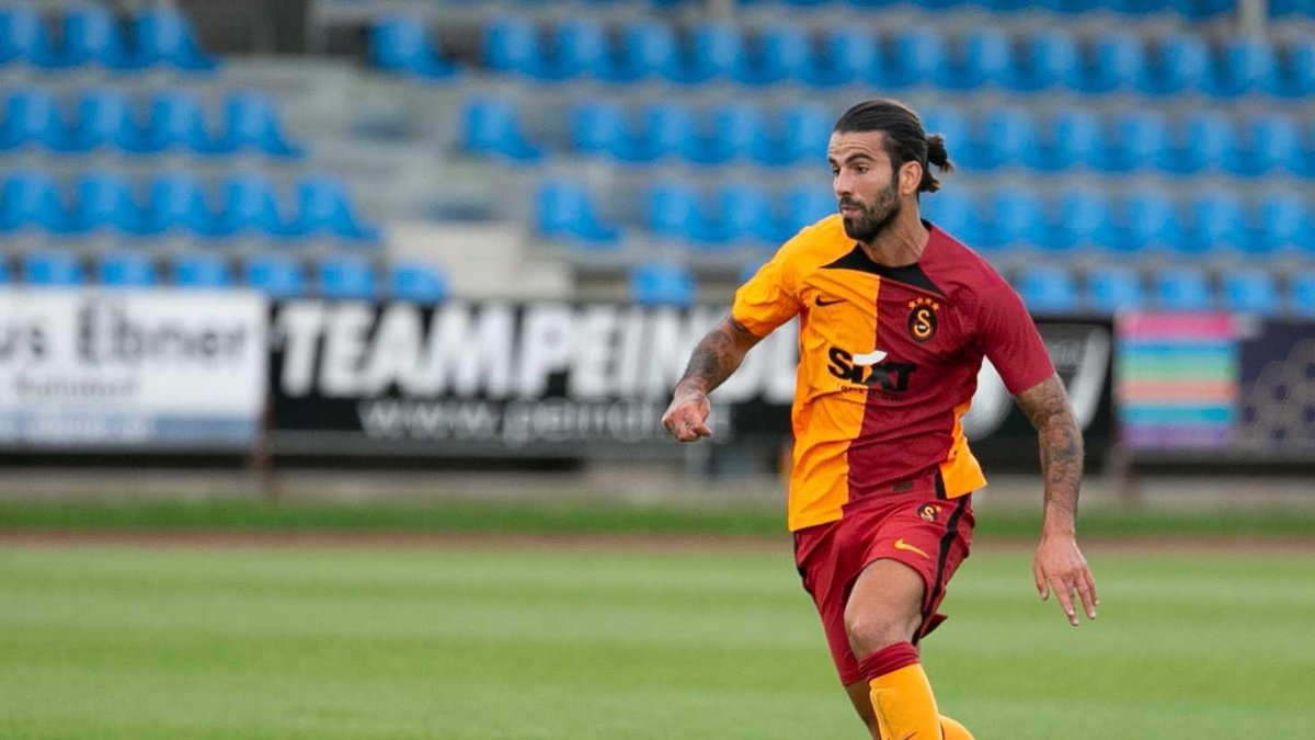 GALATASARAY HABERLERİ: Okan GALATASARAY HABERLERİ: Okan Buruk kararını verdi! Sergio Oliveira... GALATASARAY HABERLERİ: Okan GALATASARAY HABERLERİ: Okan Buruk kararını verdi! Sergio Oliveira...