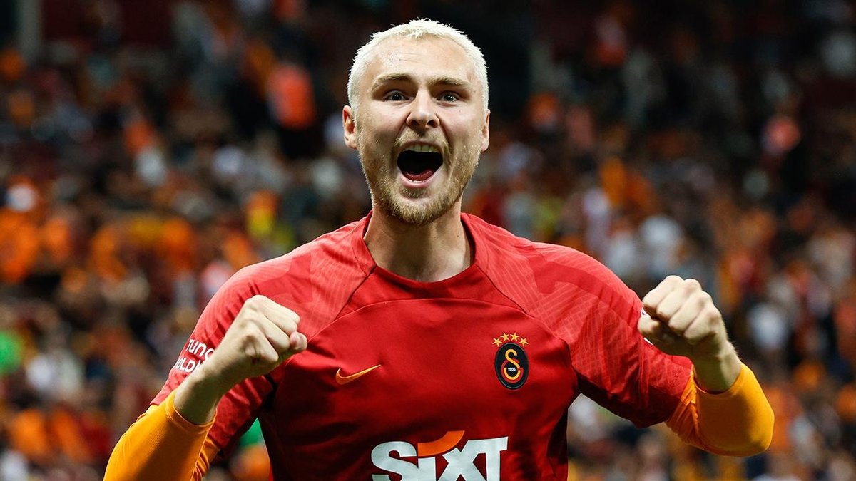 Victor Nelsson Premier Lig'e doğru!