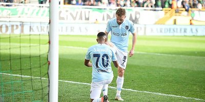 Robinho'nun hareketi Visca'yı "onurlandırdı"